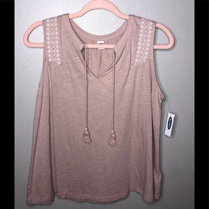 Soft pink sleeveless top. Old navy